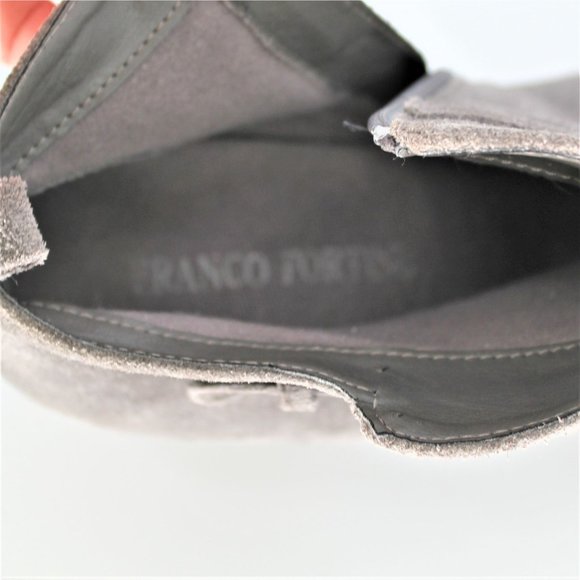 boots - Picture 7 of 8